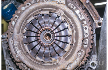 Проблемные места Renault Trafic 2