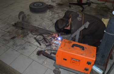 Ремонт задней балки Рено Кангу