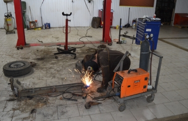 Ремонт задней балки Рено Кангу