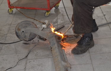 Греем рычаги задней балки