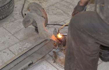 Греем рычаги задней балки