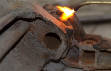 Греем рычаги задней балки