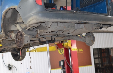 Ремонт задней балки Рено Кангу