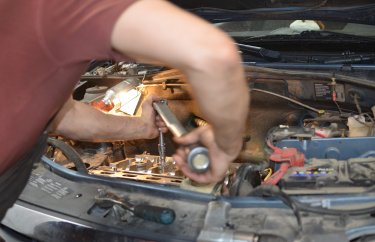 Замена клапанов и ремня и роликов ГРМ Рено Логан K4M