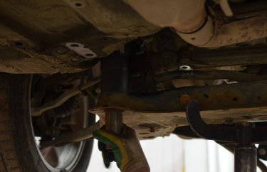 Выпрессовывание задних сайлентблоков подрамника