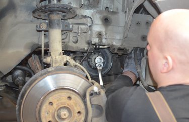 Замена помпы и ремня ГРМ на Рено Кангу