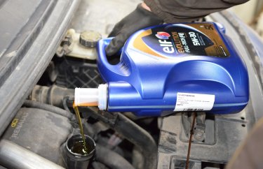 Замена масла ДВС Рено Меган 3