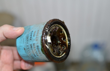 Замена масляного фильтра Рено Флюенс