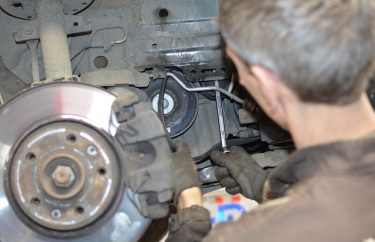 Замена приводного ремня Рено Сценик 3