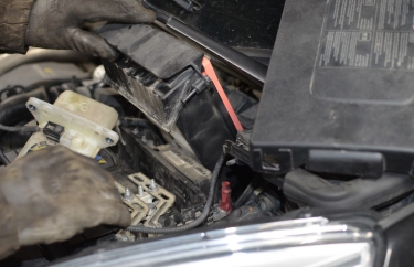 Замена воздушного фильтра Рено Сценик 3