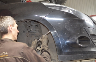 Замена топливного фильтра Рено Сценик 3