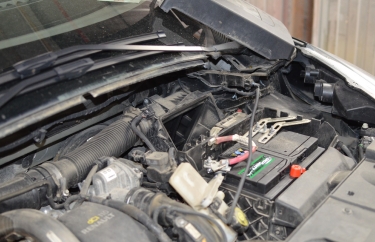 Замена воздушного фильтра Рено Сценик 3