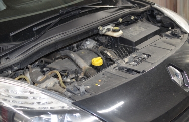 Замена моторного масла Рено Сценик