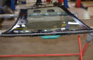 Замена лобового стекла Рено Кангу