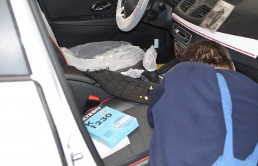 Рено Меган замена салонного фильтра