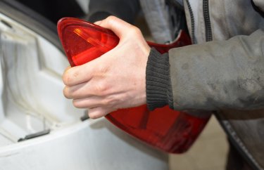 Замена лампочки Рено Меган 3