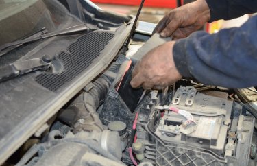 Замена воздушного фильтра Рено Меган 3