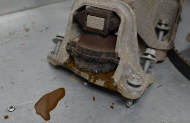 Гидравлическая опора двигателя K4M Рено Меган 3