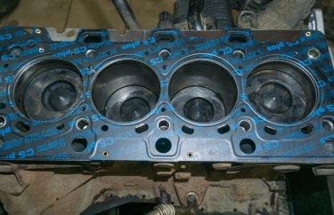 Новая прокладка ГБЦ Рено Кангу