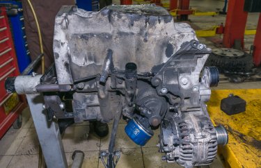 Ремонт двигателя 1.5 dci К9К дизель Рено Кангу (фото и видео)