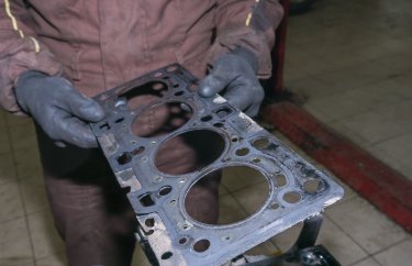 Замена прокладки ГБЦ Рено Кангу