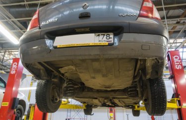 Замена глушителя Рено Симбол